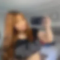 Julia, 26