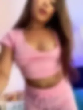 Alicia, 24