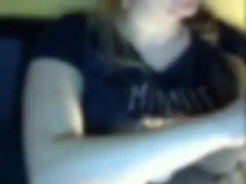 Eva, 30