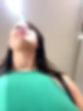 Eva, 33