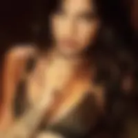 Alicia, 29