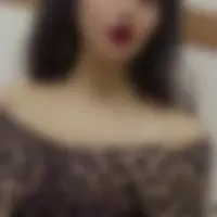 Andrea, 32