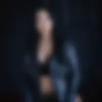 Uma, 27